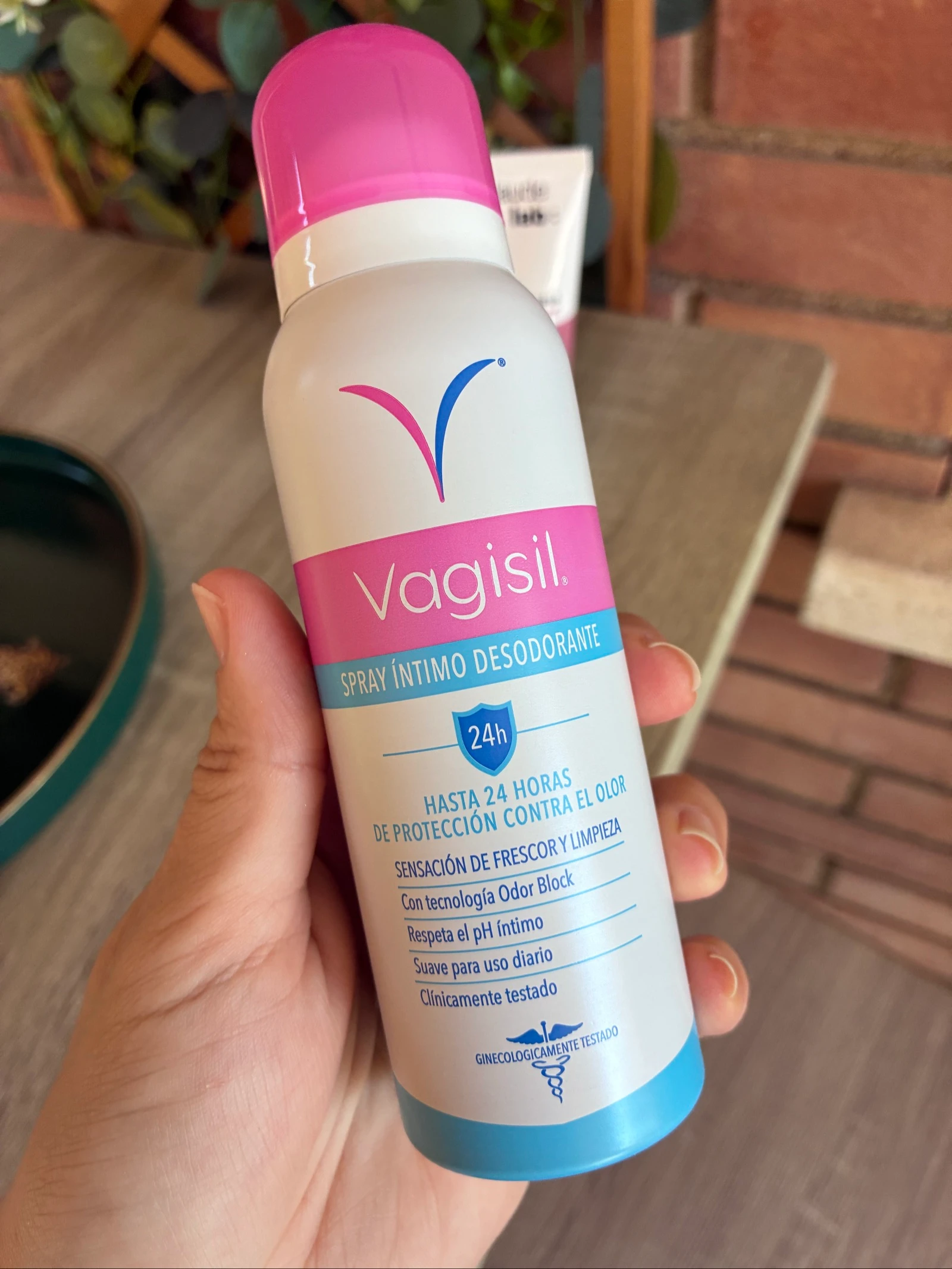 Pacote de higiene íntima com desodorante e gel íntimo – photo 3